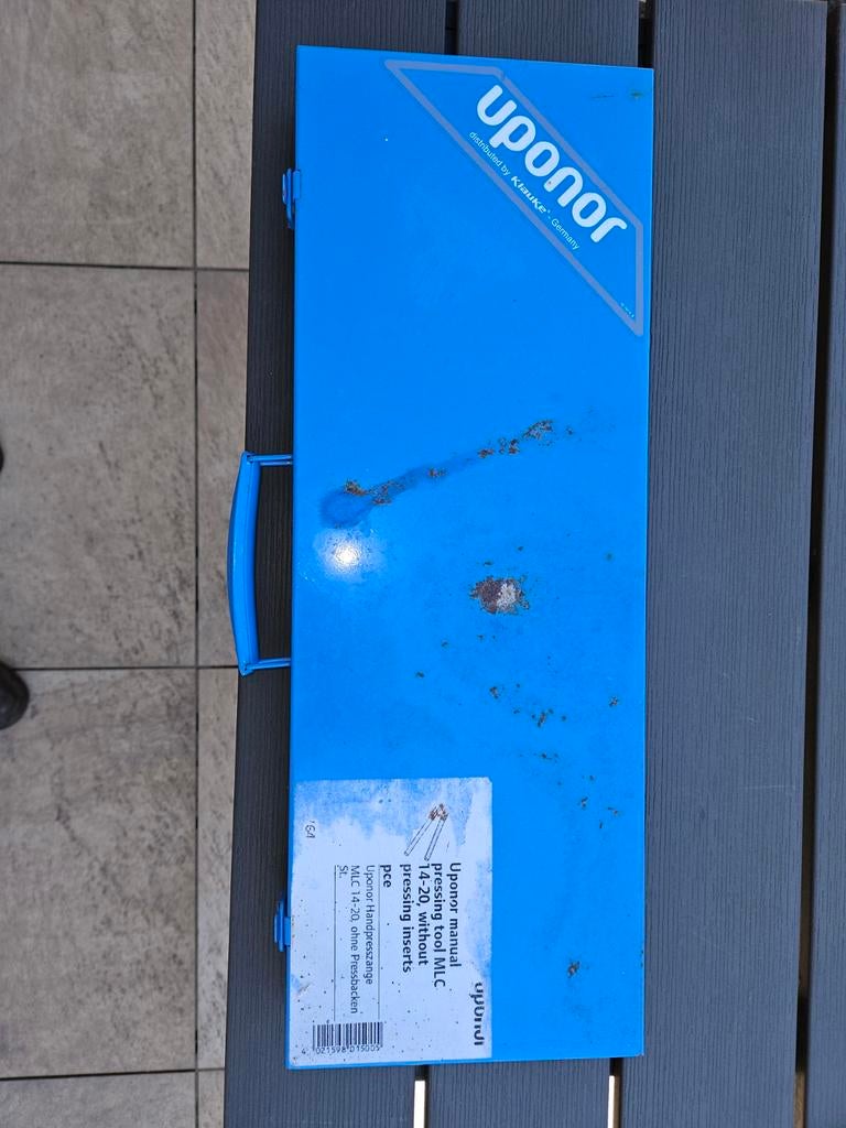 Uponor handmatige perstang met inzetstukken, Ophalen of Verzenden, Gebruikt