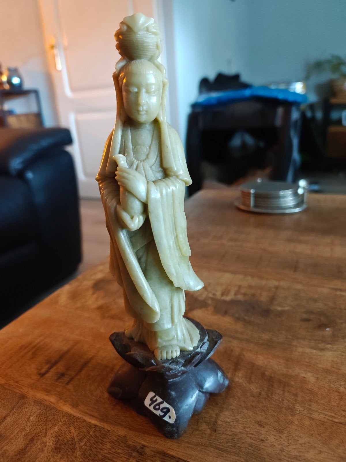 Oosterse godin sculptuur van steen, 25 cm, Ophalen of Verzenden, 20 - 50 cm, Steen of Keramiek, Beeld