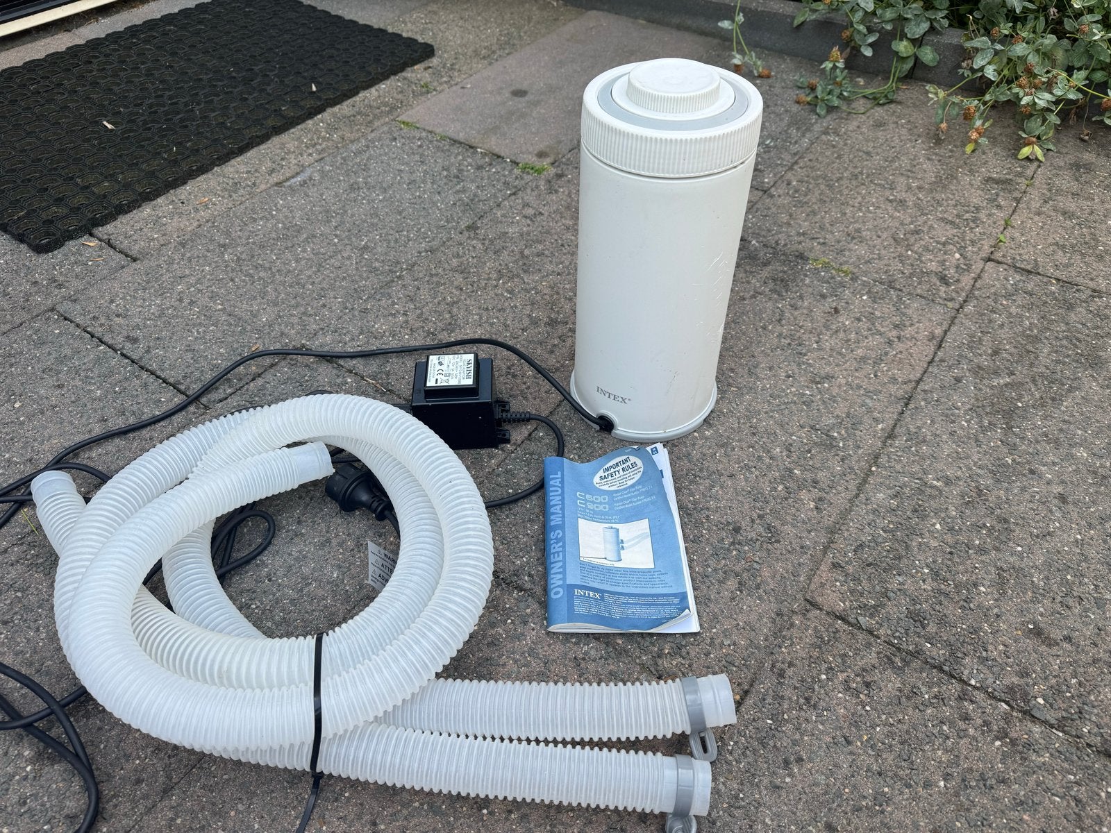 Intex C600 filterpomp - Slechts 1 week gebruikt!, Ophalen of Verzenden, Zo goed als nieuw, Zwembadpomp