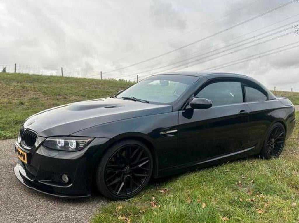 BMW 3-Serie 3.0 I 330 Cabrio AUT 2008 Zwart, Auto's, Automaat, Achterwielaandrijving, Automatische klimaatregeling, Zwart