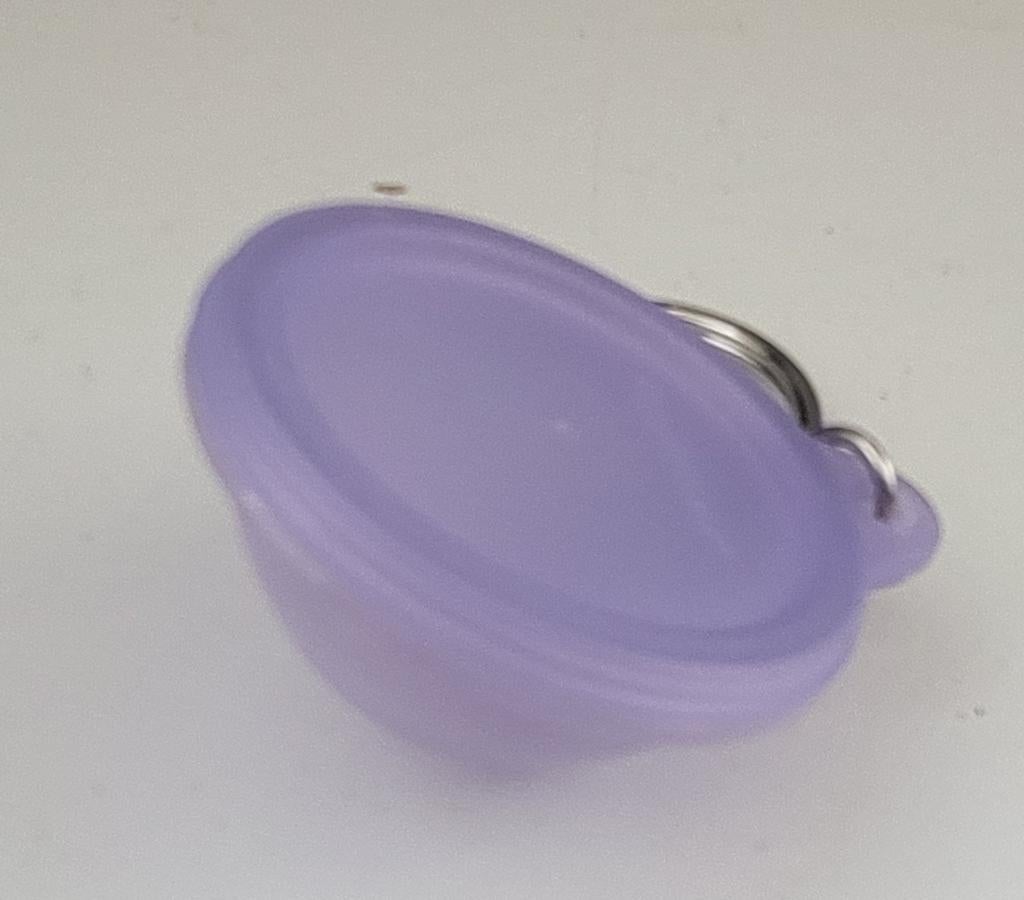 Tupperware Sleutelhanger - Mini Bewaarbakje Paars, Ophalen of Verzenden, Zo goed als nieuw, Merk