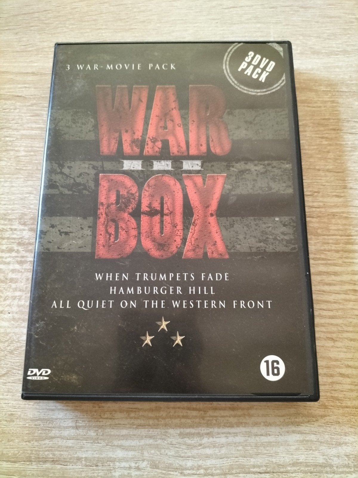 War Box, Ophalen of Verzenden
