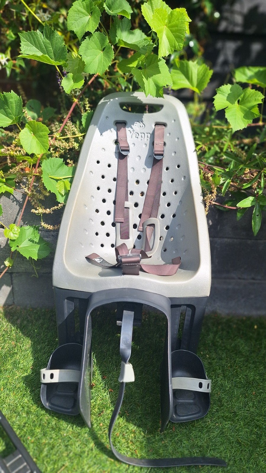 Yepp achterzitje incl adapter, Fietsen en Brommers, Fietsaccessoires | Fietsstoeltjes, Achterzitje, 9 t/m 18 kg, Ophalen, Yepp GMG