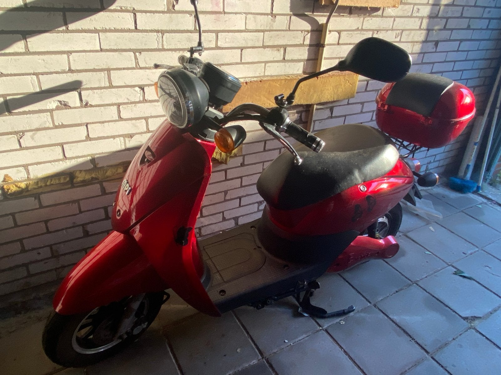 Sunny e-bike elektrische scooter met topkoffer, Ophalen, Gebruikt, Elektrisch, Overige merken