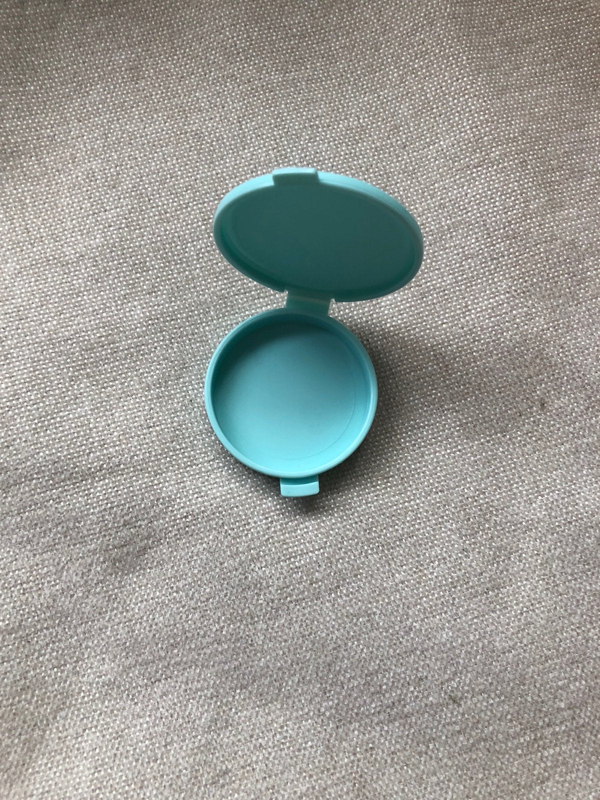 tupperware pillendoosje per stuk kies je kleur, Huis en Inrichting, Ophalen of Verzenden, Nieuw, Overige typen