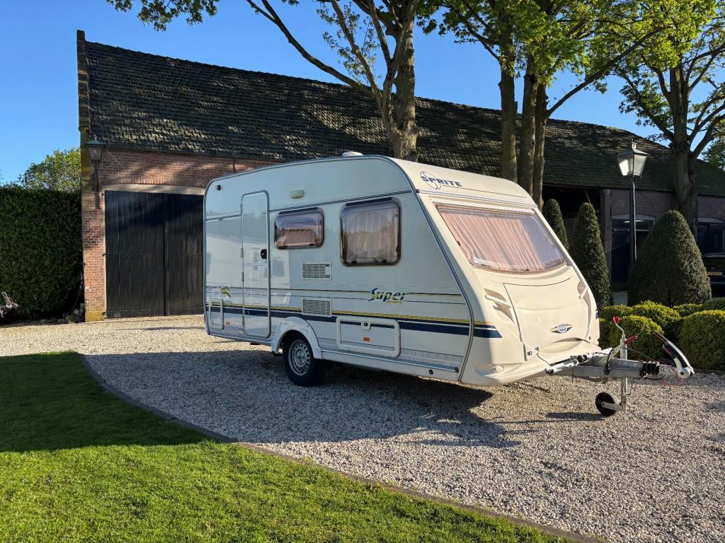 Sprite SUPER 390/VOORTENT/LICHTGEWICHT, Info@swiftgroup.co.uk, Bedrijf, 750 - 1000 kg, Dunswell Road, Cottingham, East Yorkshire, HU16 4JX, UK
