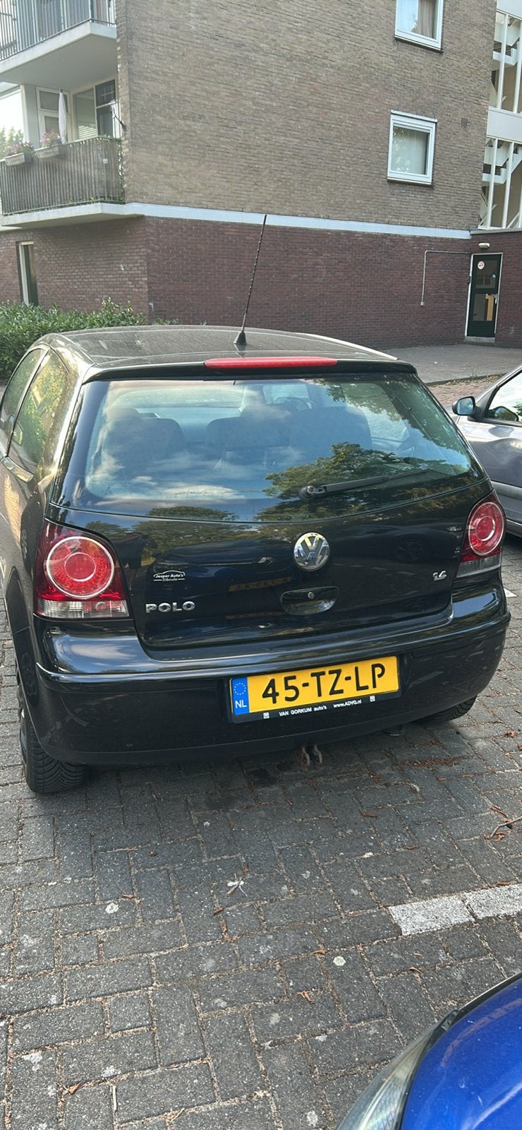 Volkswagen Polo 1.4 16V 59KW 2007 Zwart, Auto's, Volkswagen, Voorwielaandrijving, 4 cilinders, Zwart, Handgeschakeld