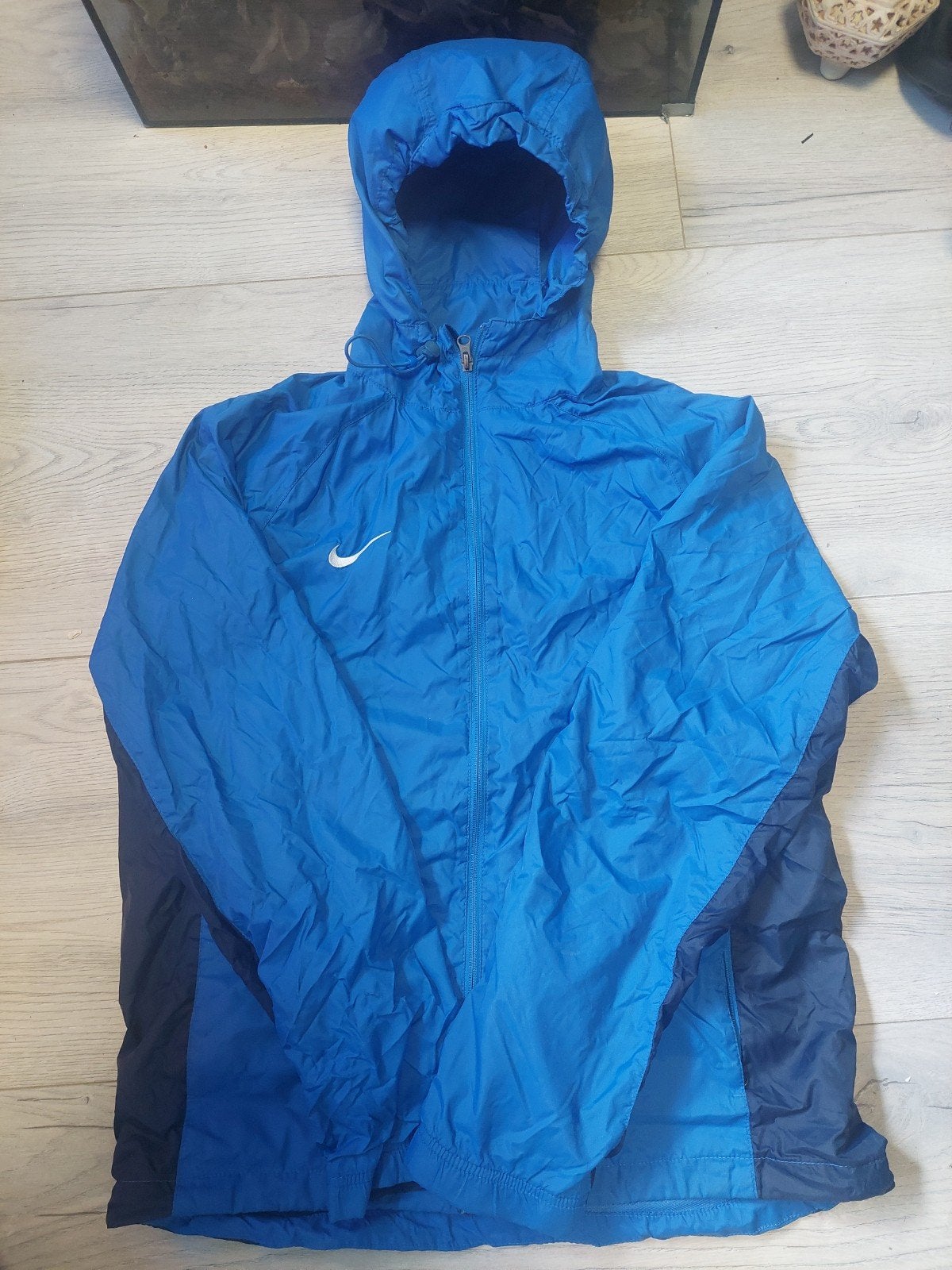 jas van het merk nike 10€, Nike, Ophalen of Verzenden, Zo goed als nieuw, Maat 48/50 (M)