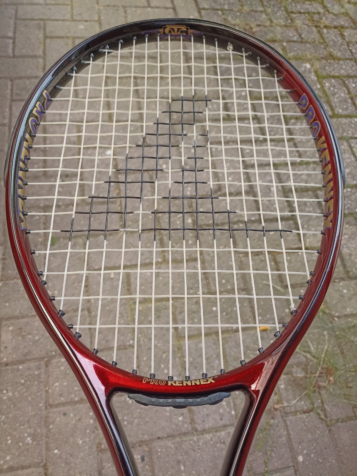 Tennisracket Pro Kennex Tribute, met hoes, Sport en Fitness, Ophalen of Verzenden, Zo goed als nieuw, Racket, L2