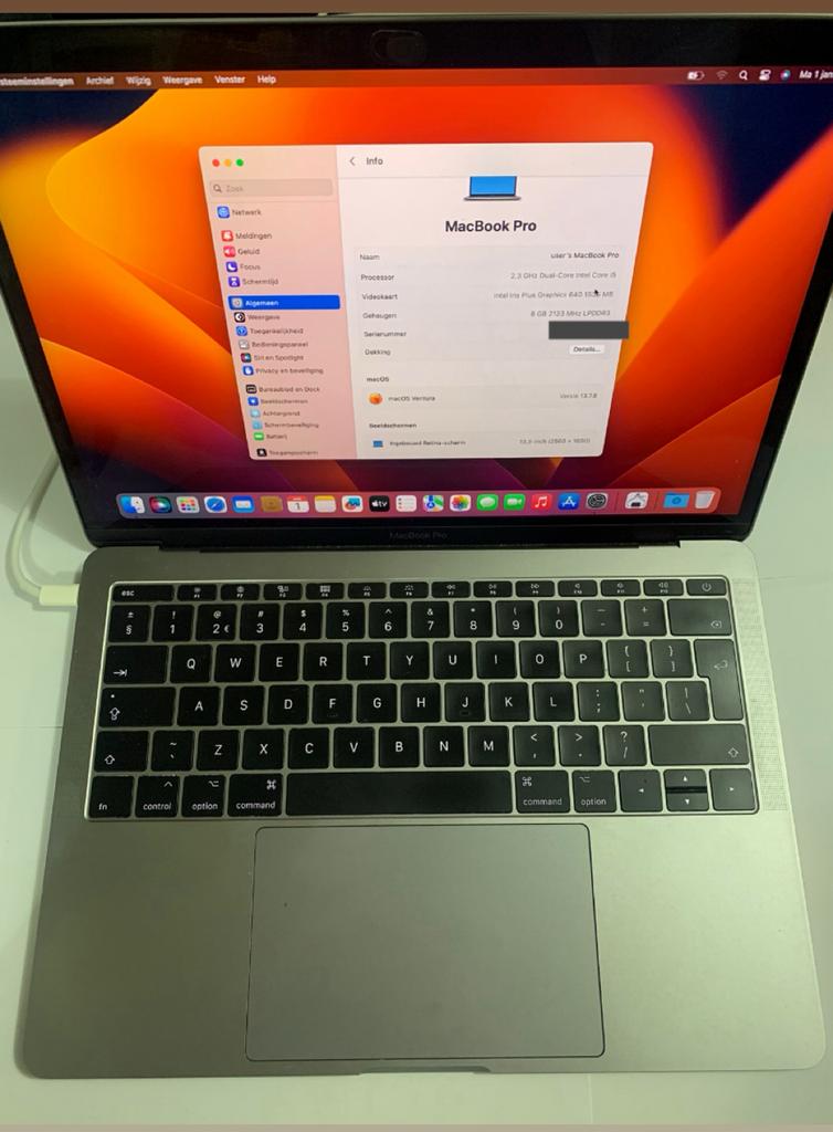 MacBook Pro A1708 14.1 (13-inch, 2017, 2 TBT3), Computers en Software, Apple Macbooks, 256 GB, 2 tot 3 Ghz, Qwerty, 13 inch
