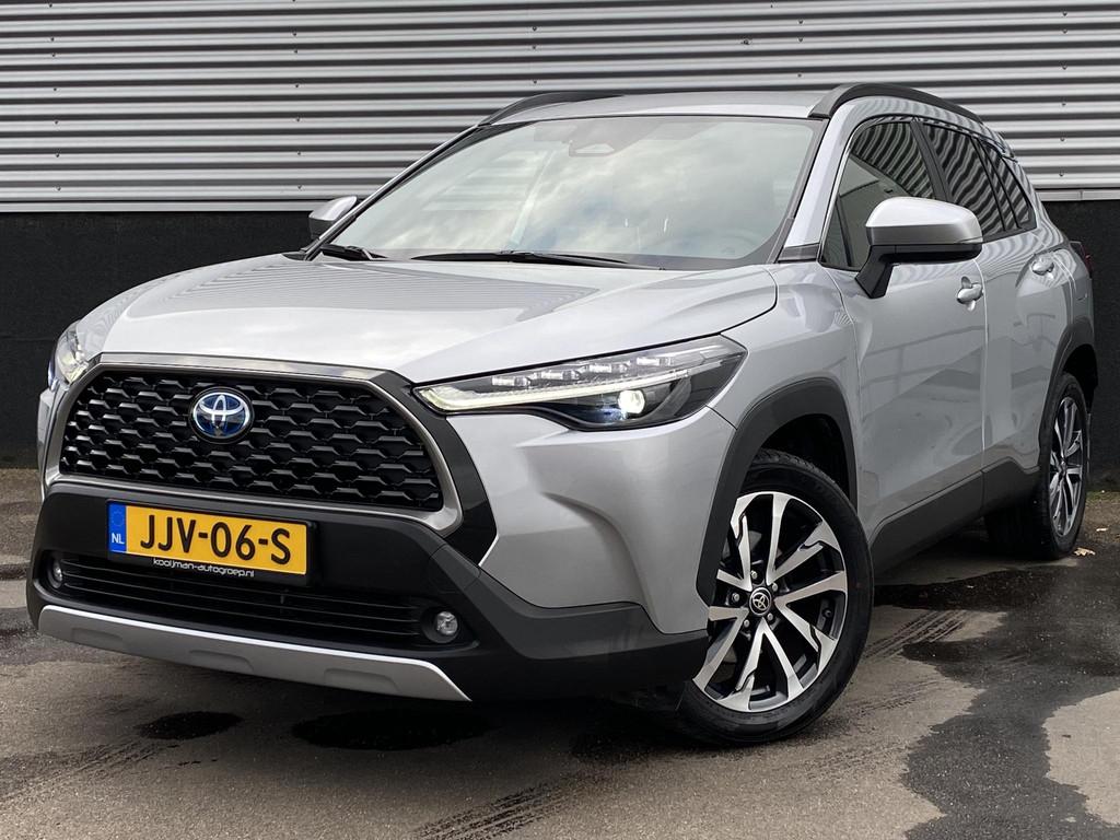 Toyota Corolla Cross Hybrid 200 Dynamic Navigatie Apple CarP, Stof, 4 cilinders, 1415 kg, Bedrijf