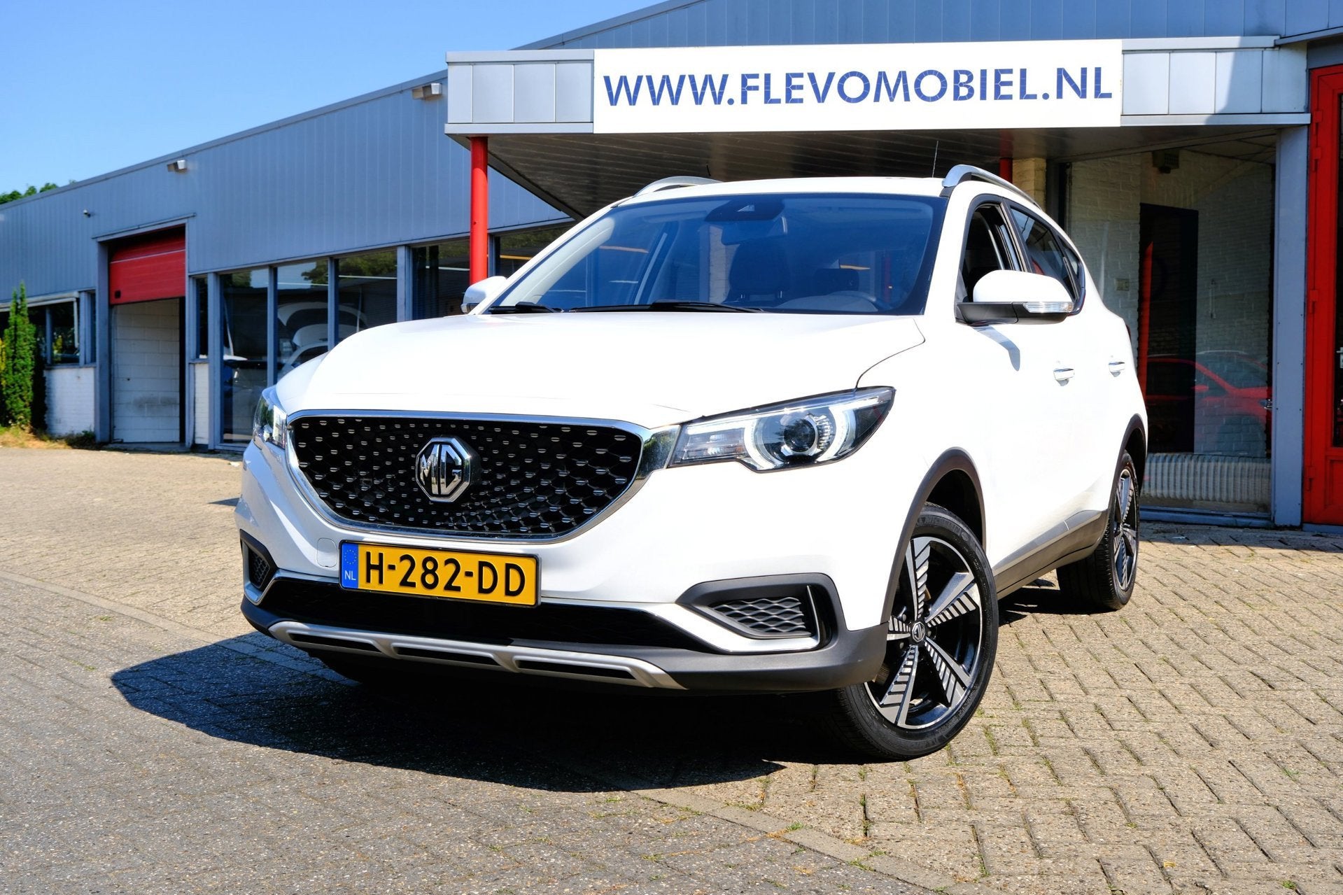 MG ZS