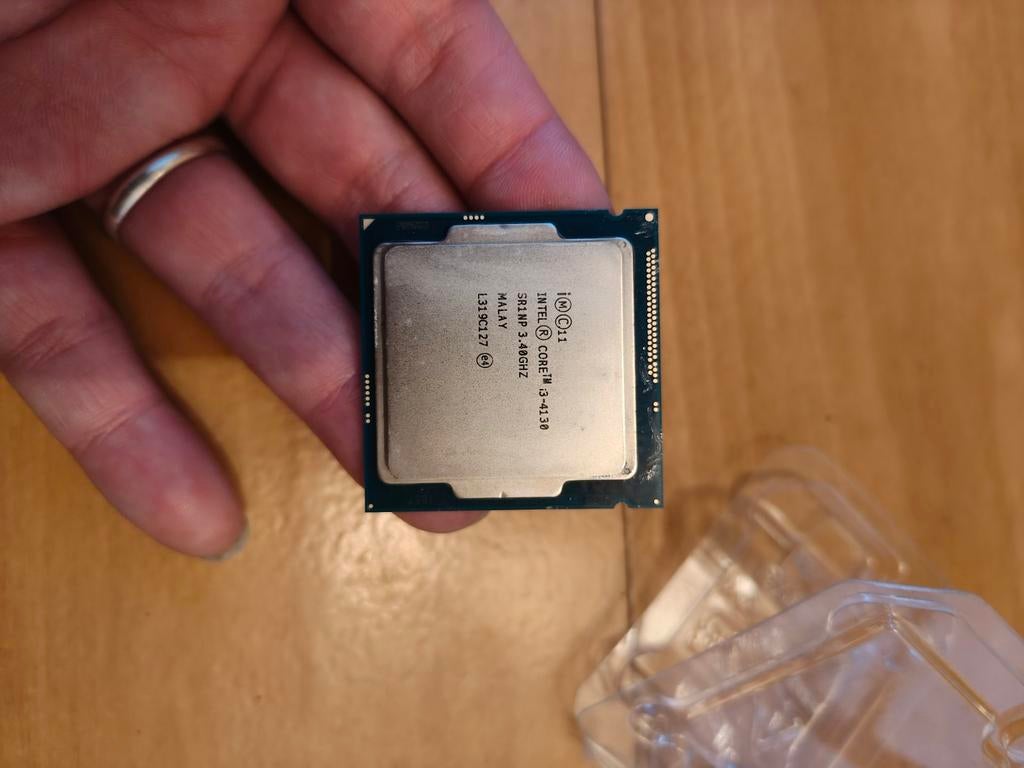 Intel Core i3 4130 Processor, Computers en Software, Processors, Gebruikt, 2-core, 3 tot 4 Ghz, Ophalen of Verzenden