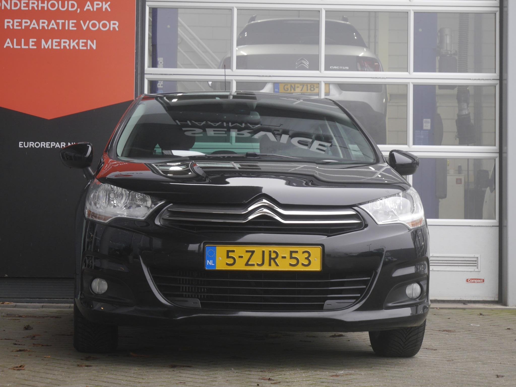 Citroen C4 1.2 PureTech Tendance | 130PK | Navigatie | Clima, Stof, Euro 6, 1199 cc, Zwart
