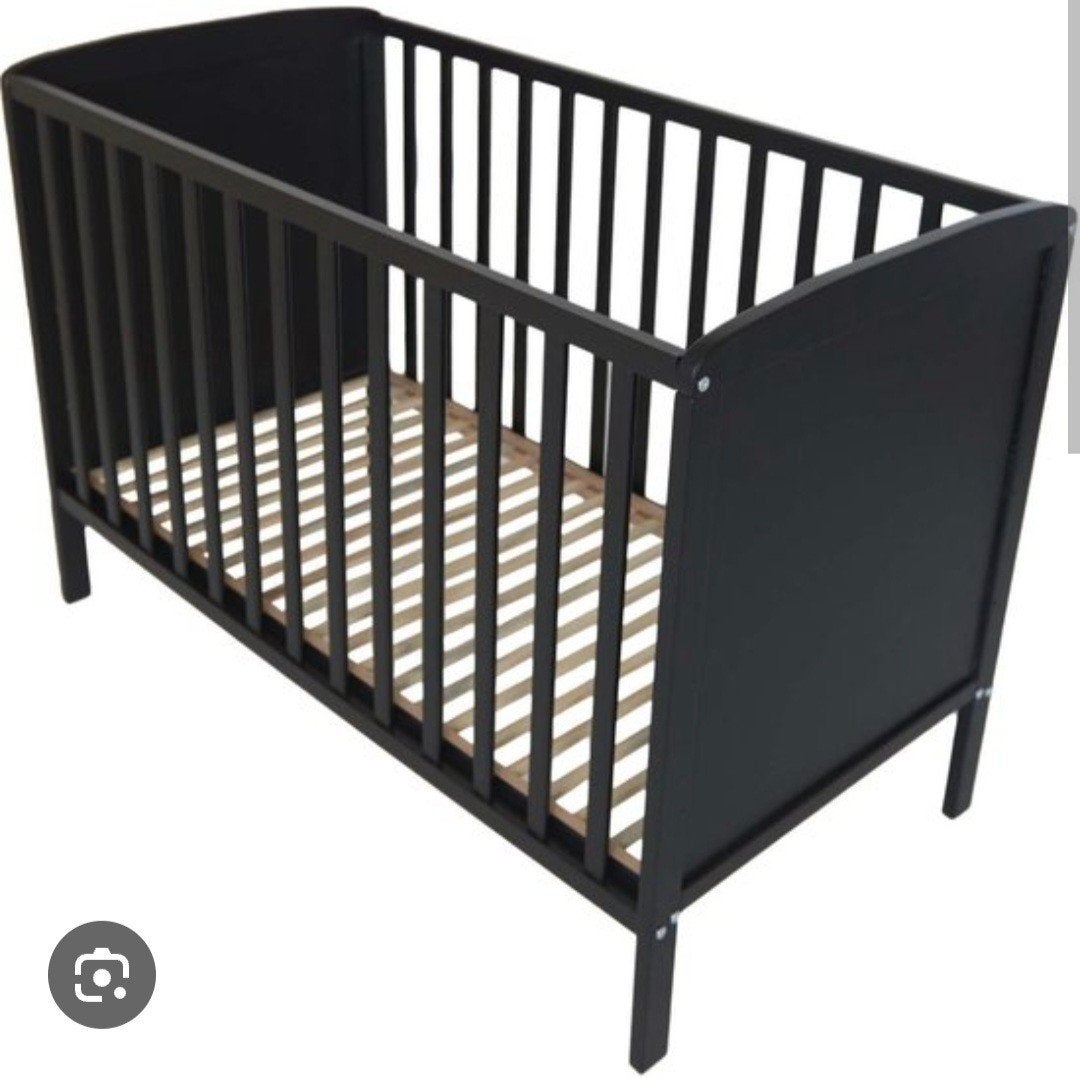 Zwart ledikant van Prenatal, Huis en Inrichting, Slaapkamer | Bedden, Ophalen, Gebruikt, Zwart, 190 cm of minder