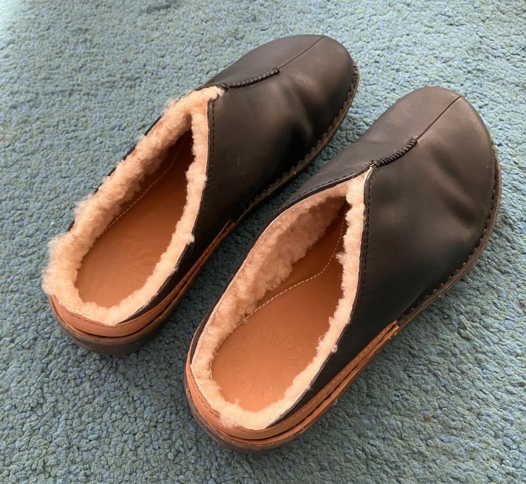 UGG Pantoffels - Leer donker blauw, UGG, Pantoffels of Sloffen, Gedragen, Verzenden