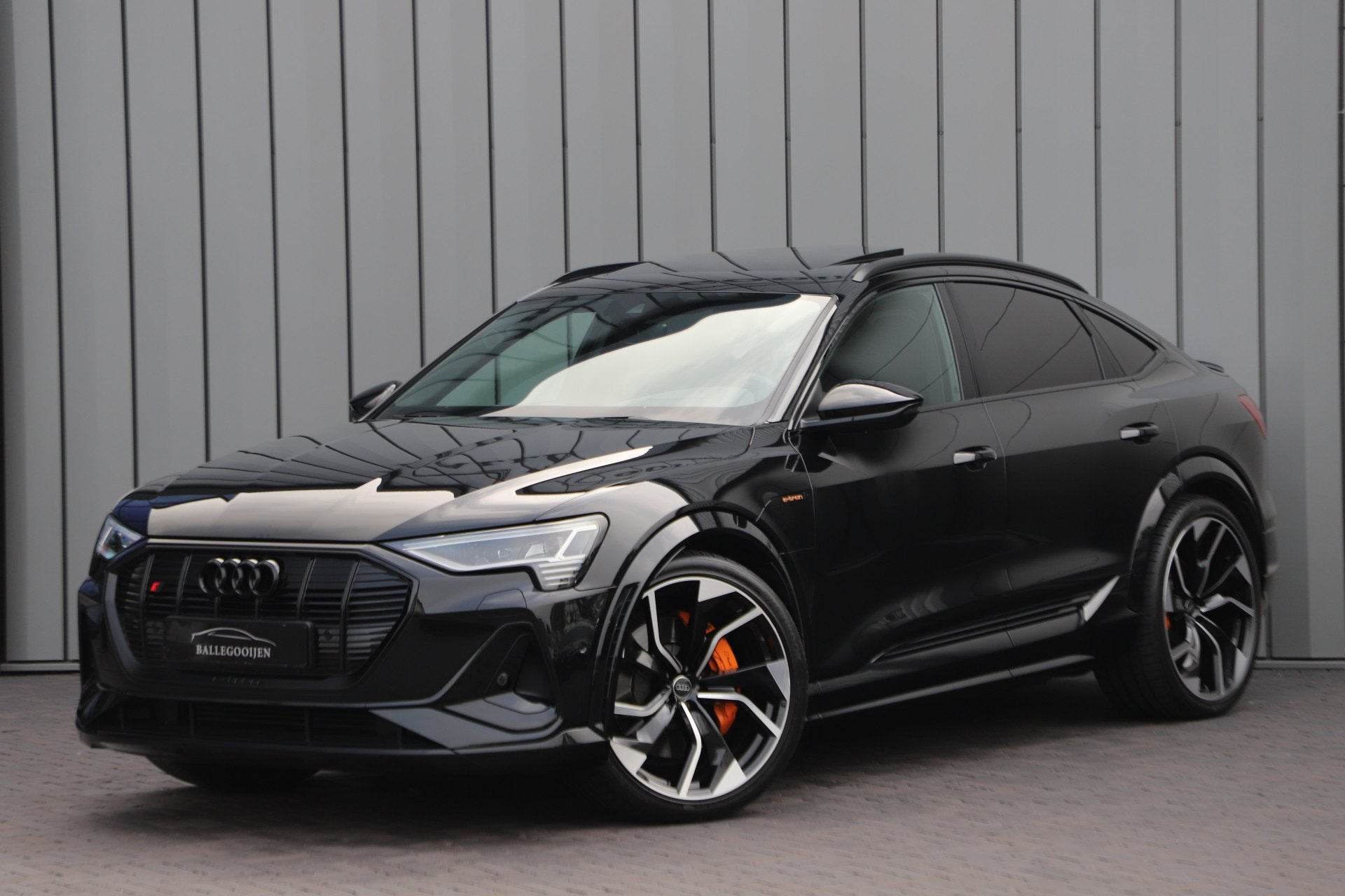 Audi e-tron Sportback S quattro 95 kWh | 503PK | Luchtvering, Auto's, Automaat, Zwart, Zwart, Vierwielaandrijving