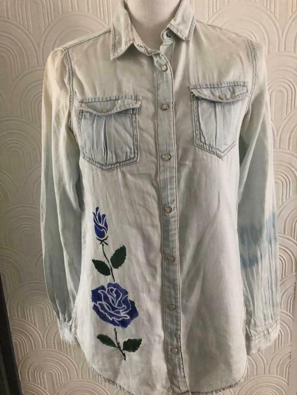 Maat M - blouses van diverse merk - 5 € per stuk, Kleding | Dames, Blouses en Tunieken, Ophalen of Verzenden, Zo goed als nieuw