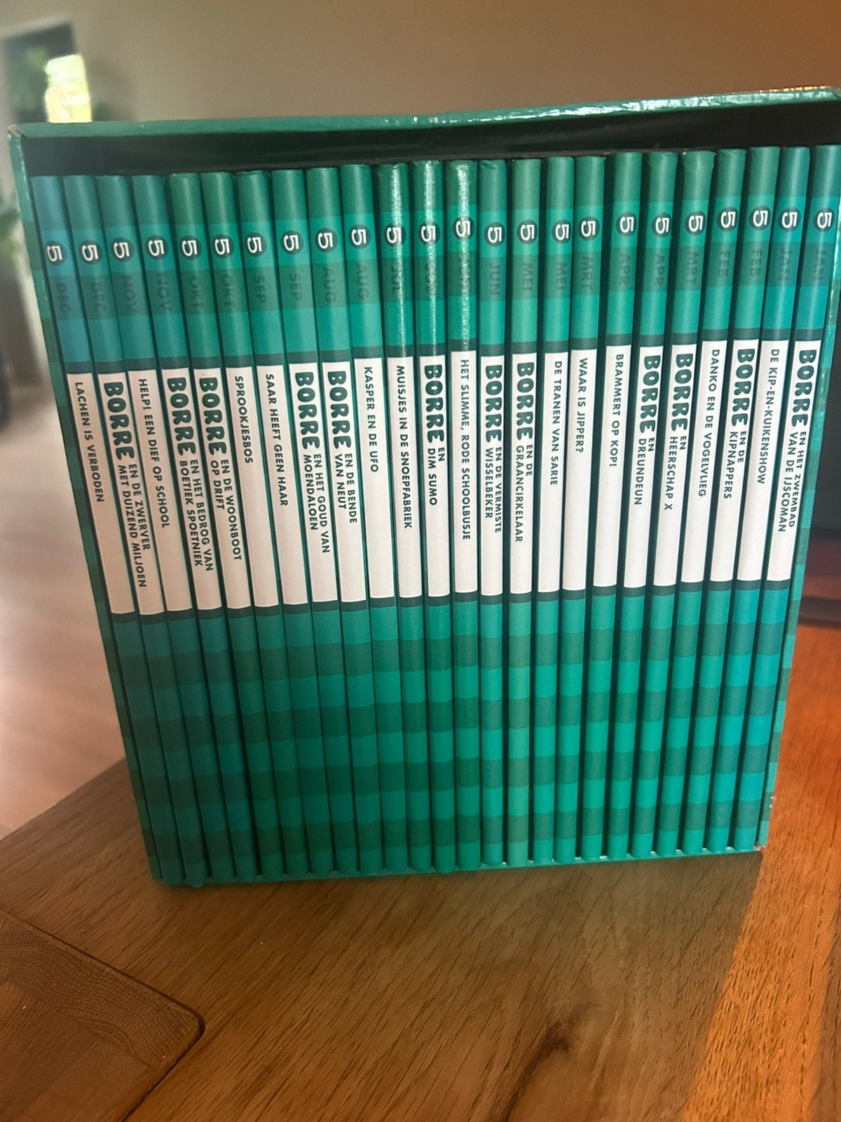 Borre Boekjes 24 delige set groep 5, Boeken, Ophalen, Zo goed als nieuw, Fictie algemeen