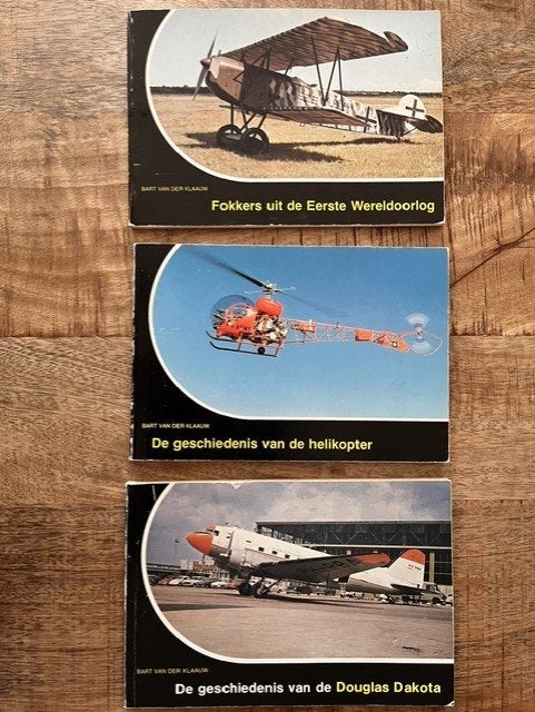 3x Vliegtuigboekjes voor maar € 5,00, Verzamelen, Luchtvaart en Vliegtuigspotten, Verzenden, Schaalmodel