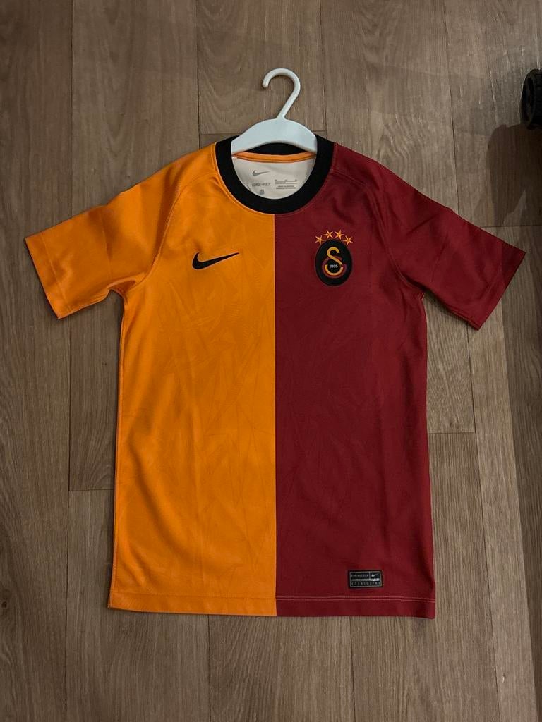 Galatasaray kindershirt, Sport en Fitness, Voetbal, Ophalen of Verzenden, Nieuw, Overige typen