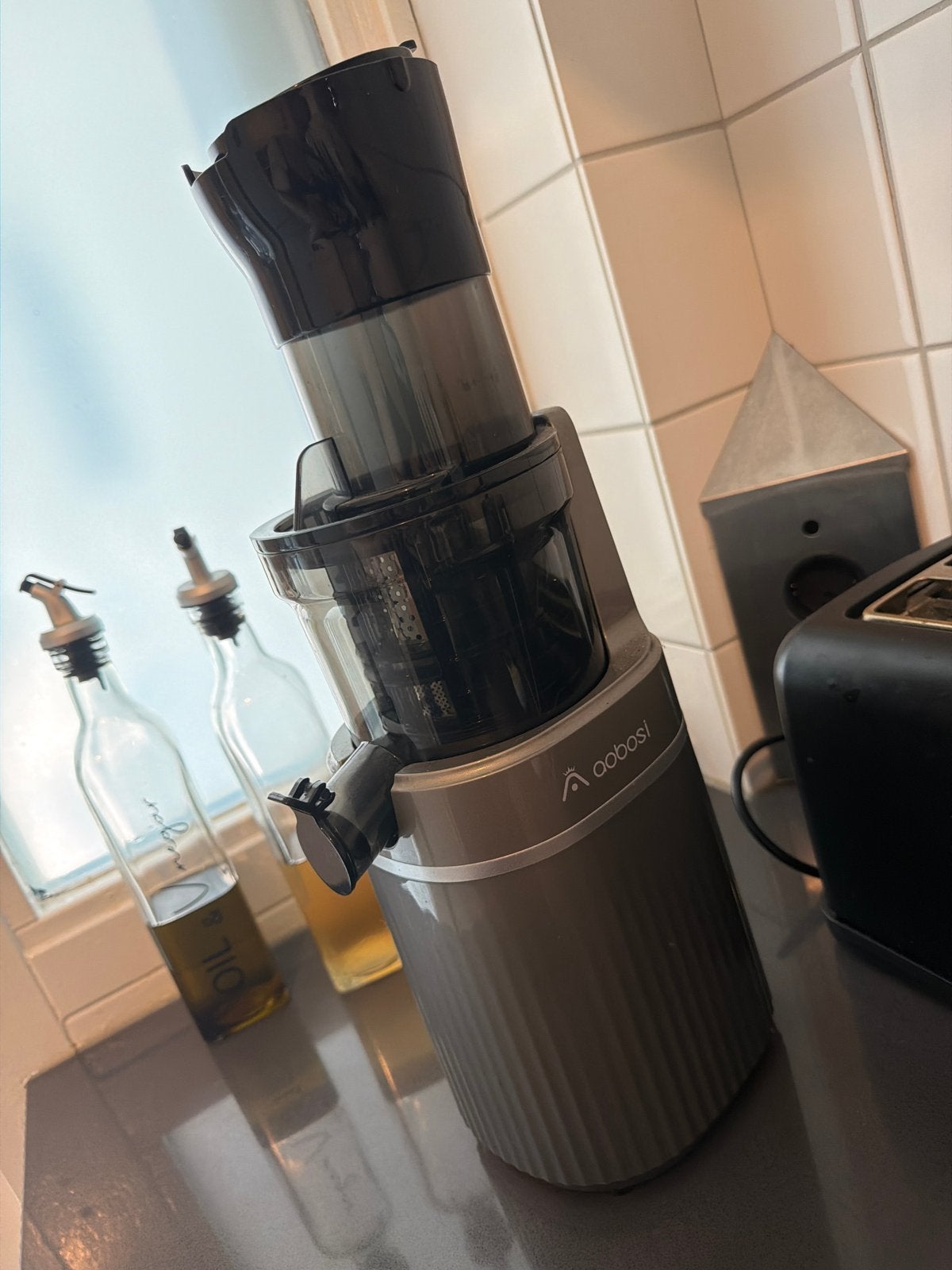 Aobosi Slowjuicer - Krachtige en Stille Sapmachine, Ophalen, Zo goed als nieuw, Elektrisch, Slowjuicer