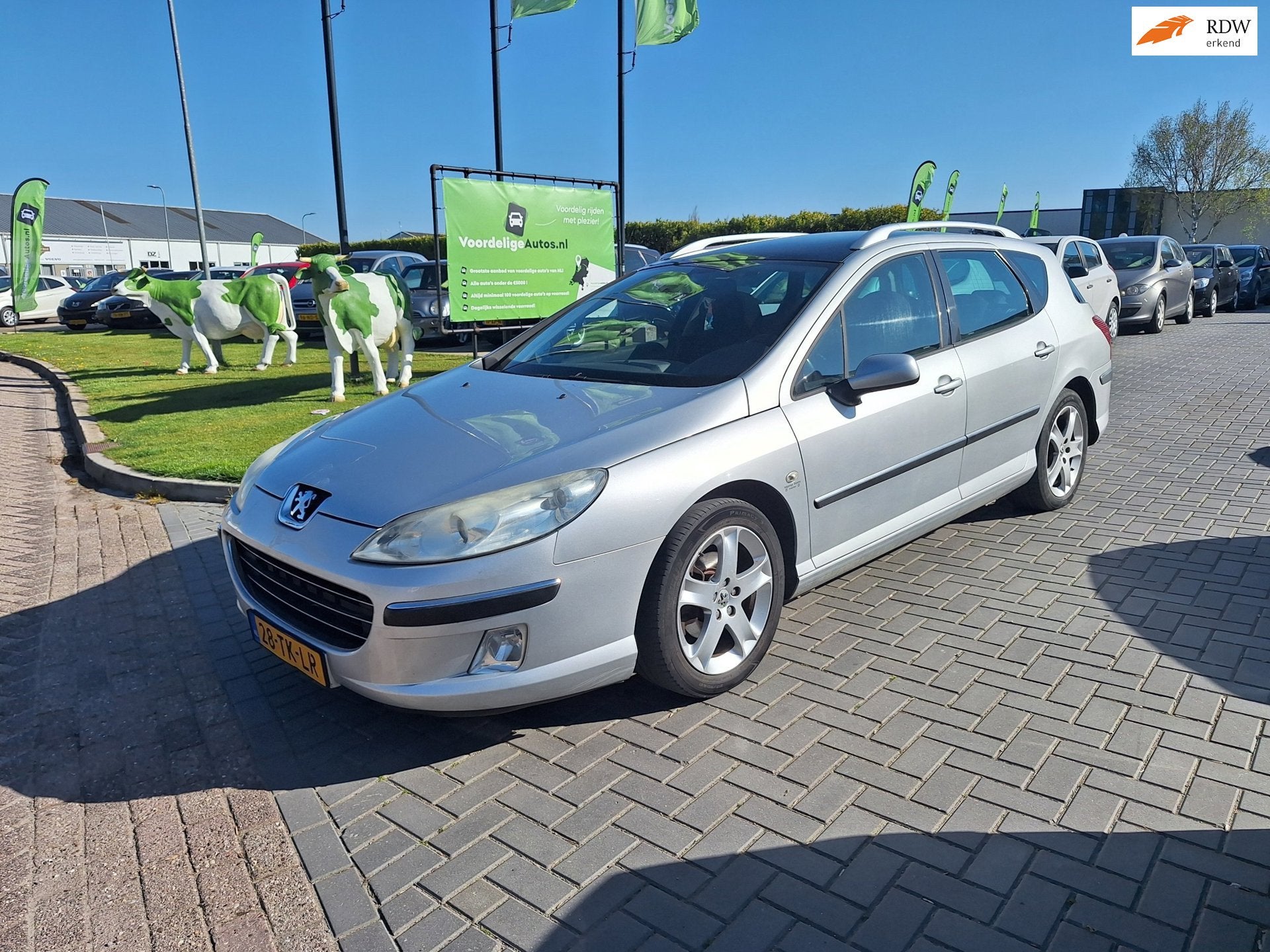 Peugeot 407 SW 2.0-16V XS / AUTOMAAT / APK t/m nov 2026 INRU, Auto's, Gebruikt, 1476 kg, Euro 4, Zilver of Grijs