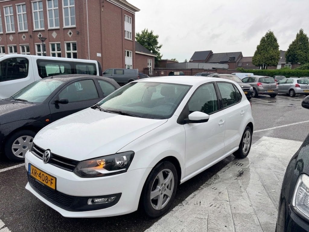 Volkswagen Polo 1.4 16V FSI 63KW 2010 Wit, Auto's, Volkswagen, Particulier, Polo, Benzine, C, Hatchback, Handgeschakeld, Geïmporteerd