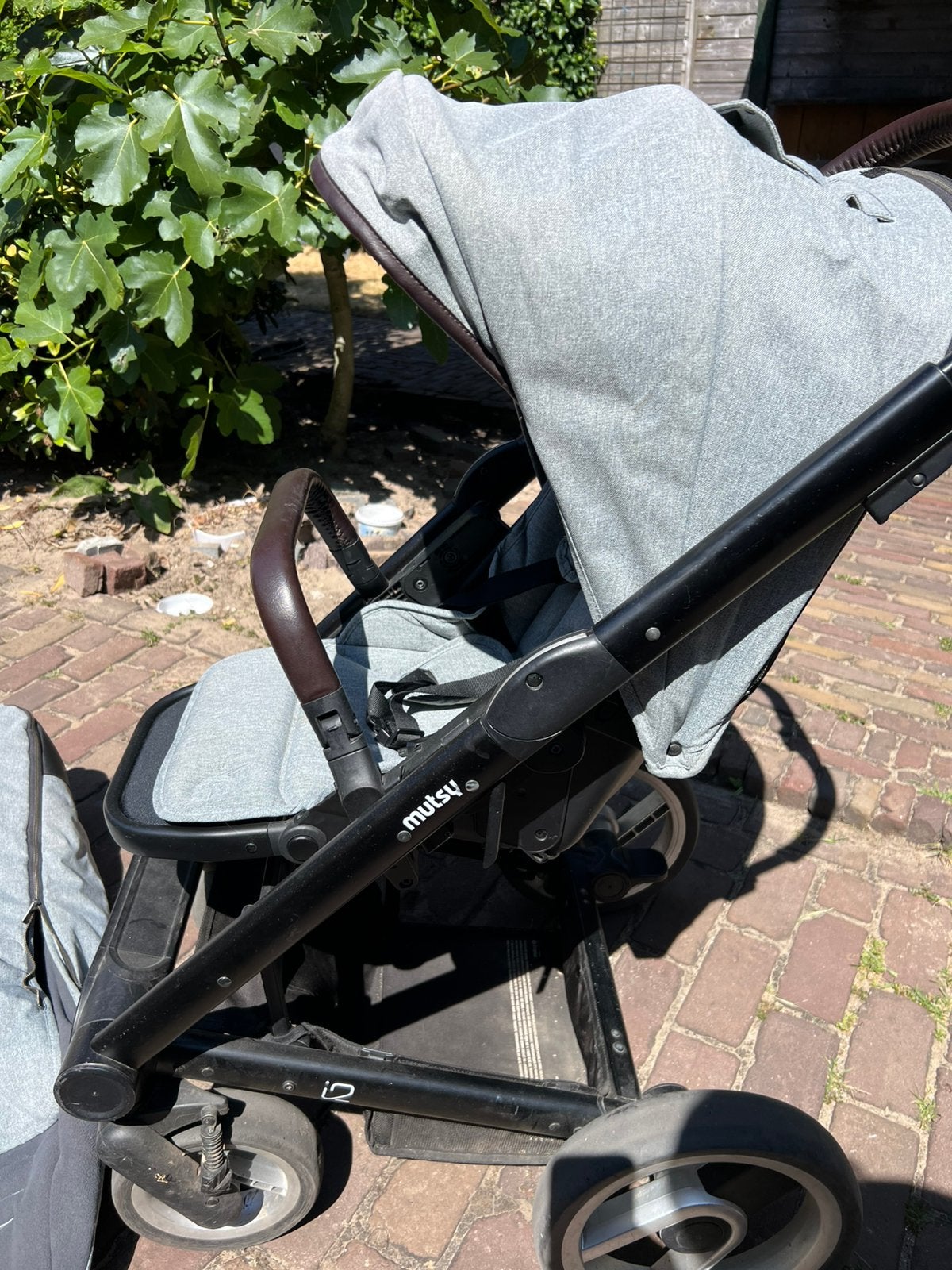 Mutsy kinderwagen / wandelwagen, Gebruikt, Verstelbare duwstang, Mutsy, Ophalen