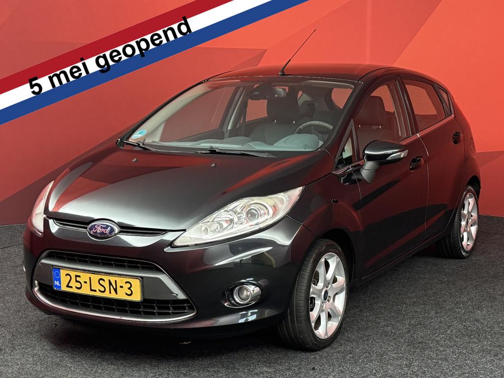 Ford Fiesta 1.6 Titanium, Auto's, Voorwielaandrijving, Euro 5, Zwart, Zwart