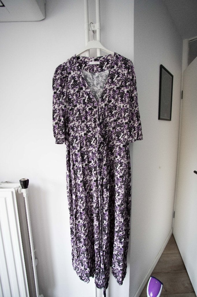 Paarse maxi wikkeljurk Freebird maat S, valt als M, Maat 38/40 (M), Paars, Ophalen of Verzenden, Zo goed als nieuw