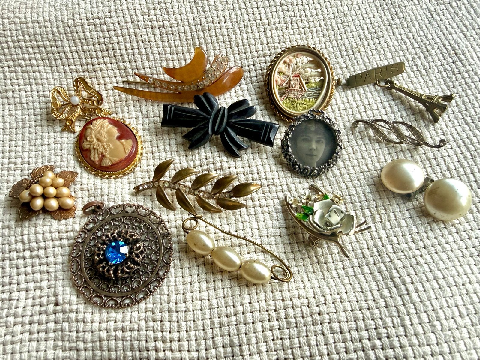 Lot met antieke en vintage sieraden, Verzenden, Overige materialen, Overige typen