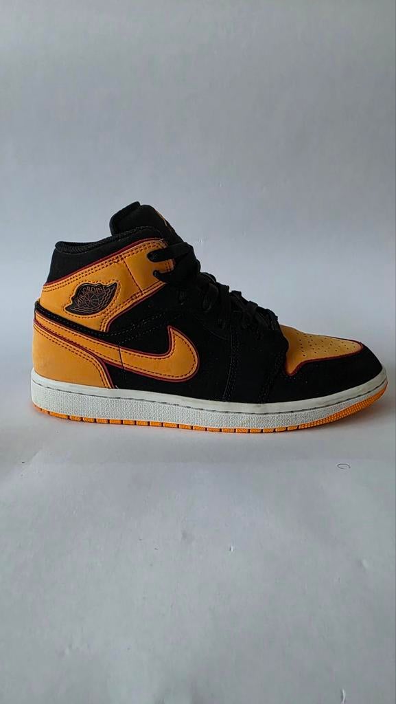 Nike Air Jordan 1 maat 40 in doos, Zwart, Nike, Ophalen of Verzenden, Sneakers of Gympen