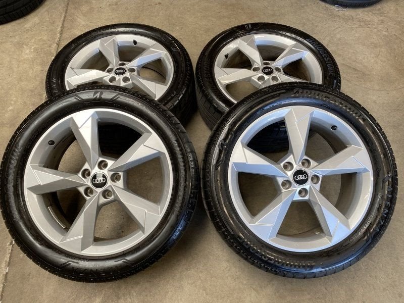 19 inch originele velgen + zomerbanden Audi Q3, Auto-onderdelen, Banden en Velgen, 19 inch, Gebruikt, -, -