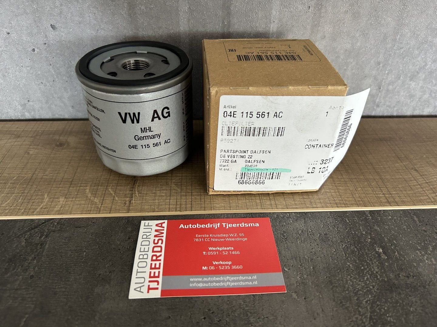 04E115561AC Oliefilter, -, -, Nieuw, Ophalen of Verzenden
