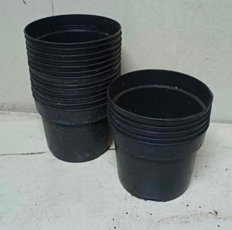 Kweekpotten plantenpotten bloempotten 2 liter, Kunststof, Gebruikt, Rond, Ophalen of Verzenden