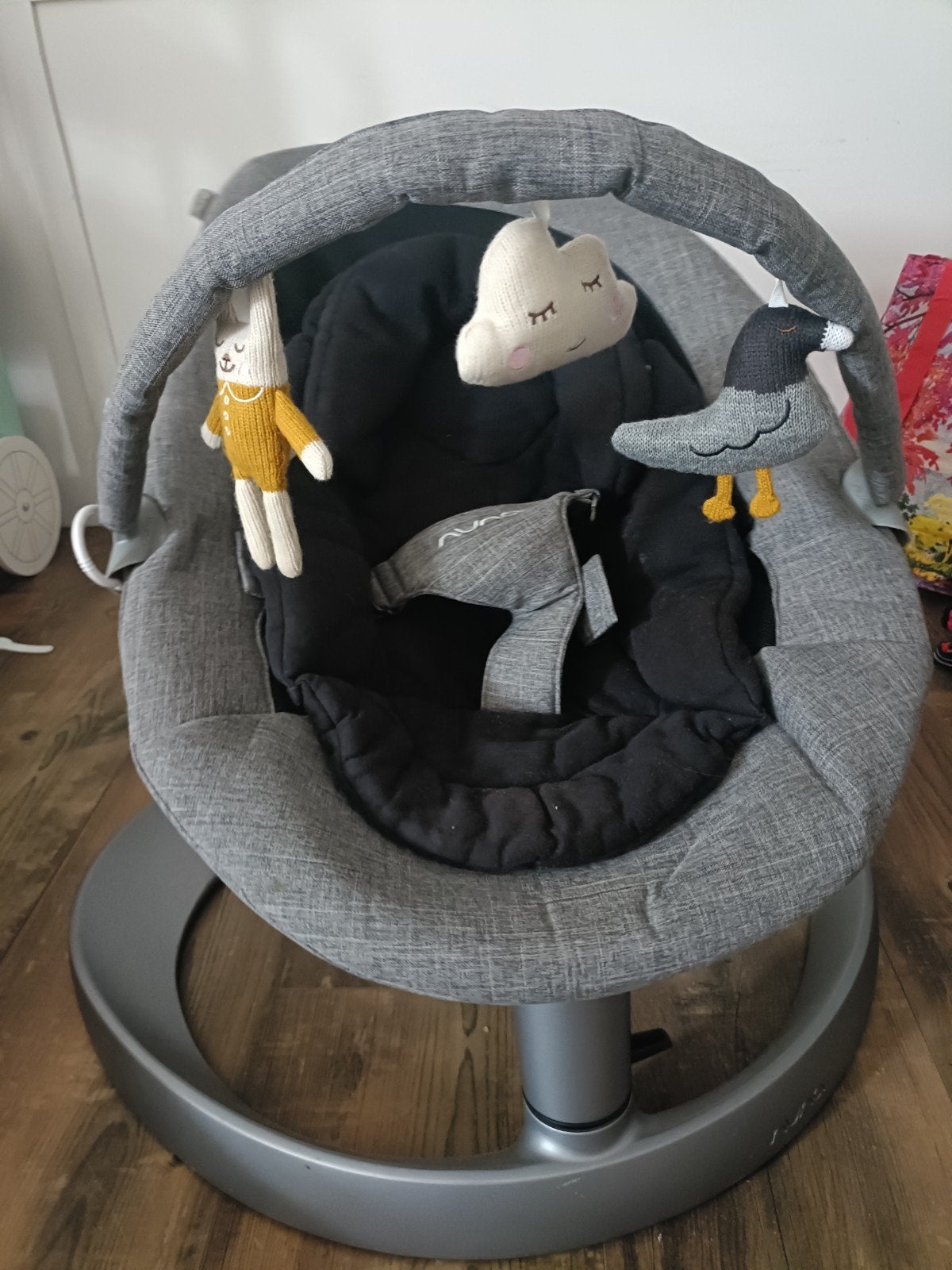 Nu na Leaf grow, babyswing/stoel, Kinderen en Baby's, Schommelstoel, Ophalen, Overige merken, Met gordel(s) of riempje(s)