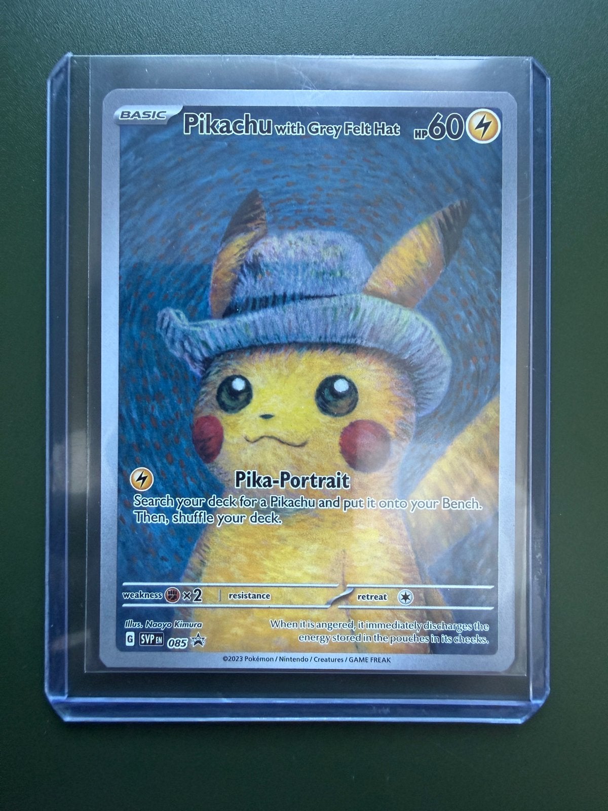Pikachu Grey Felt Hat - 085 Promo - Mint, Hobby en Vrije tijd, Verzamelkaartspellen | Pokémon, Ophalen of Verzenden, Nieuw, Losse kaart