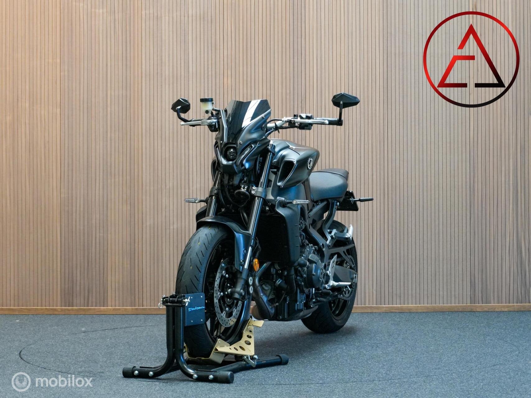 Yamaha MT-09 2022 | Origineel | Nieuwstaat |, Motoren, Info@yamaha.nl, 3225LD, 890 cc, Bedrijf