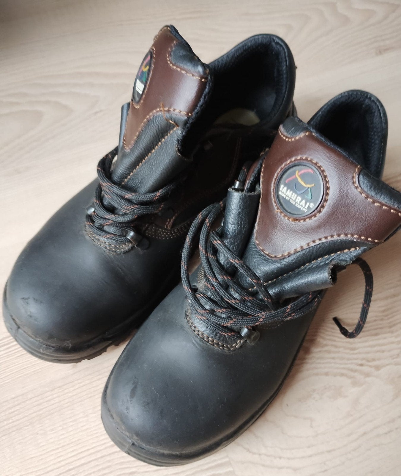 Veiligheidsschoenen heren, Ophalen, Zo goed als nieuw