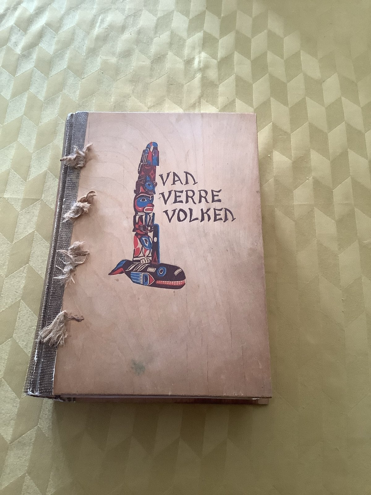 Van Verre Volken - Leven en Bedrijf der Vreemde Volken, Boeken, Ophalen of Verzenden, Gelezen, Wereld overig