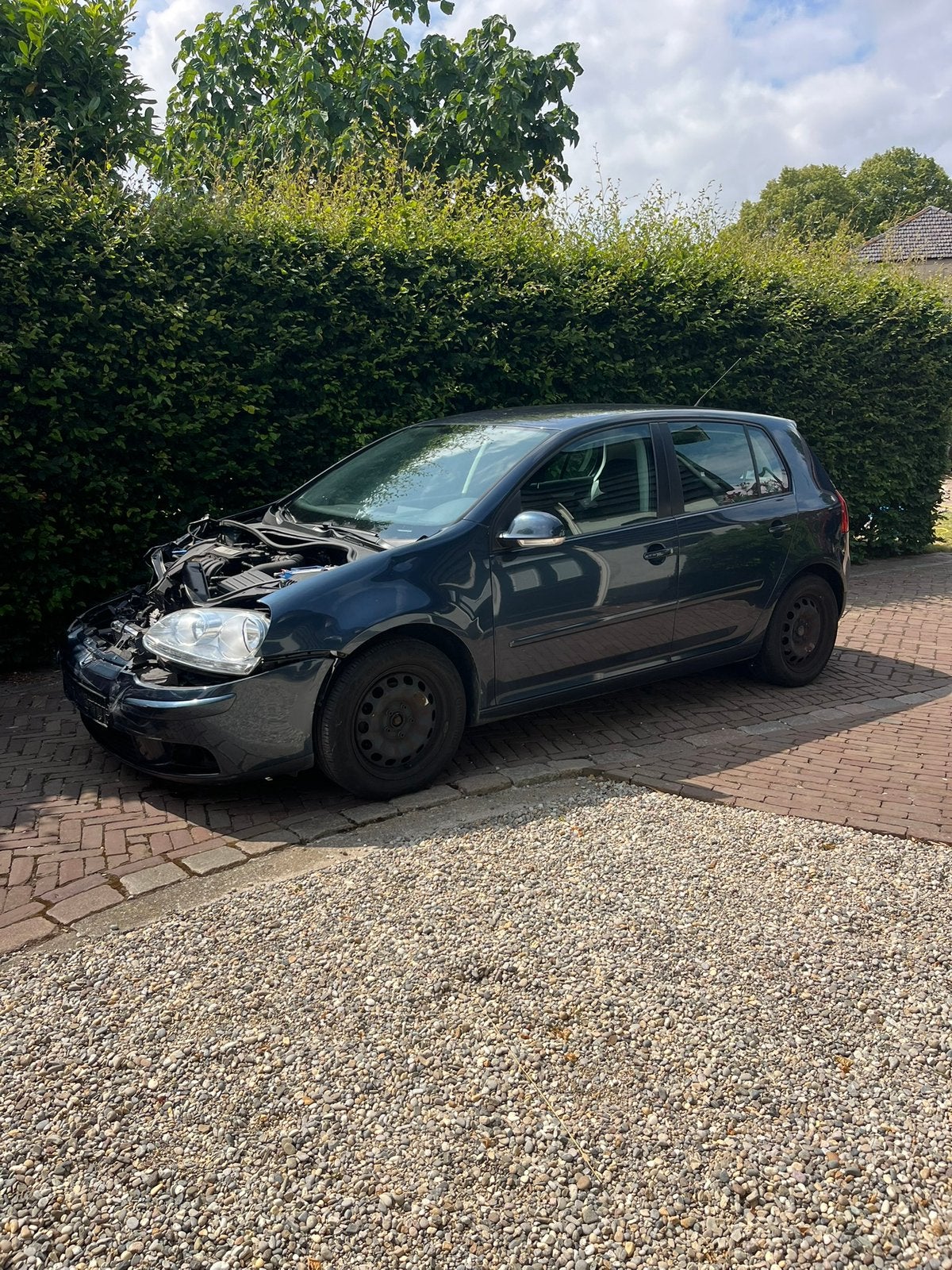 Volkswagen Golf 5 1.6 – Schadeauto / Onderdelen / Opknapper, Ophalen, Handgeschakeld, Benzine, Hatchback