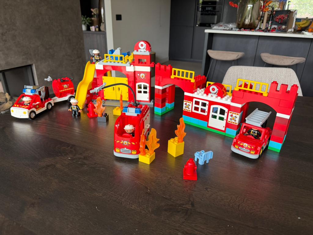 Duplo brandweerkazernes en autos, Ophalen of Verzenden, Gebruikt, Duplo