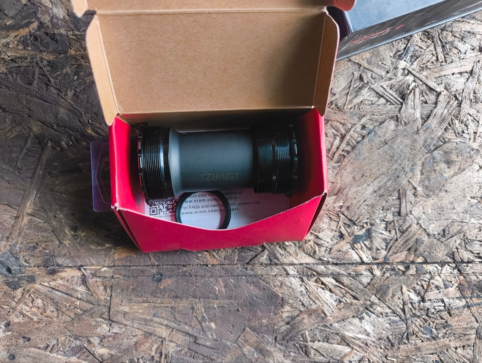 SRAM DUB T47 Bottom Bracket 85.5mm Nieuw in Doos, Fietsen en Brommers, Fietsonderdelen, Overige typen, Nieuw, Ophalen of Verzenden
