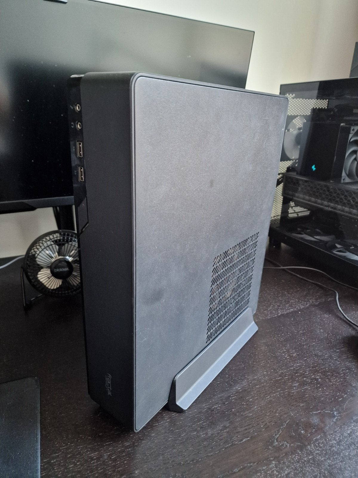 Compacte gaming PC/workstation (1080,16gb,i7-7700k,1tb ssd), Computers en Software, Ophalen, I7-7700k, Gebruikt, 1tb