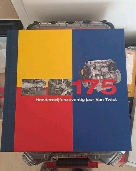 Kemper en van Twist 175 jarig jubileum Dordrecht, Ophalen of Verzenden, Nieuw