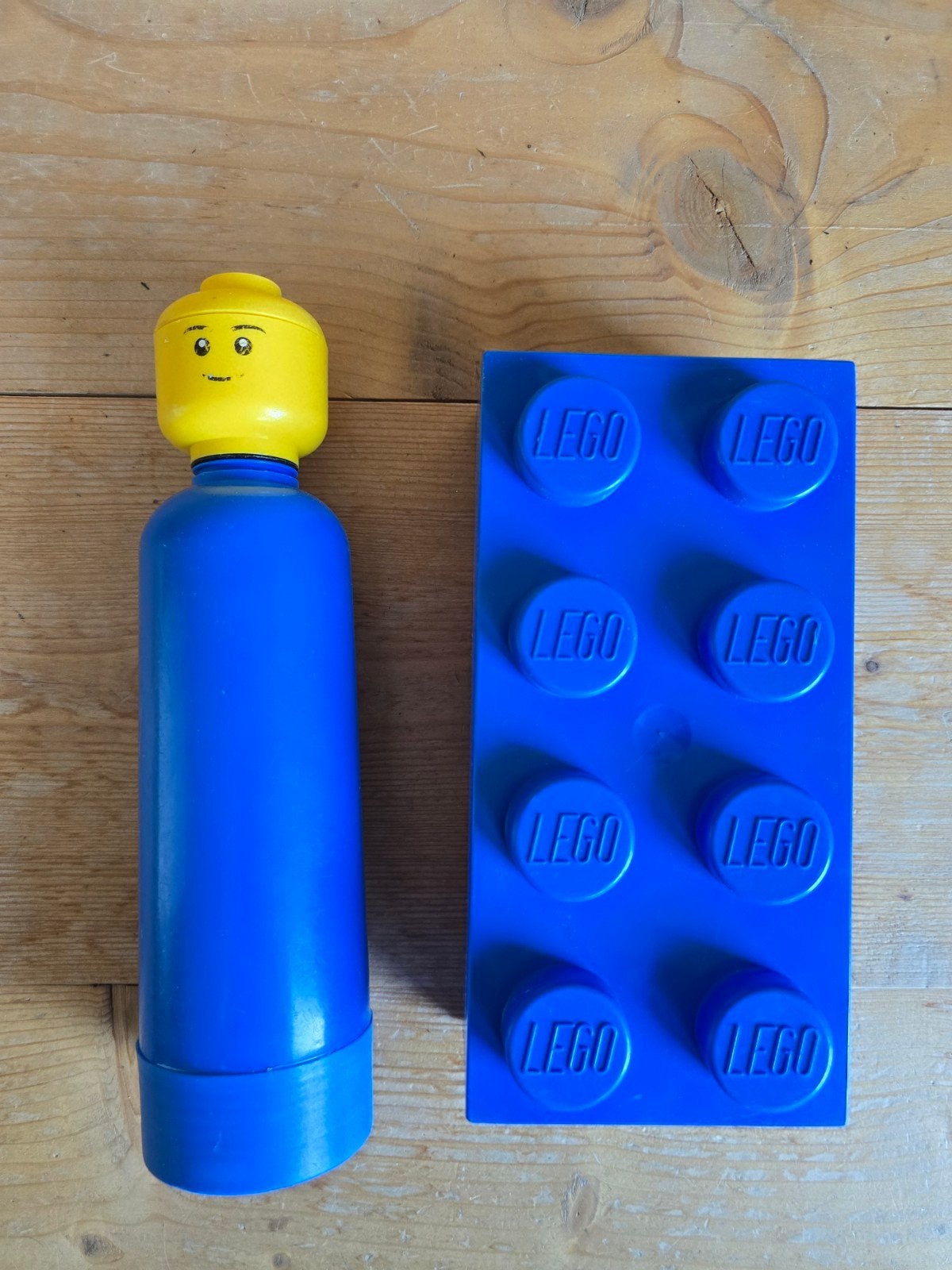 Lego lunchbox / broodtrommel en drinkfles in blauw en geel, Ophalen of Verzenden, Gebruikt, Overige typen, Lego