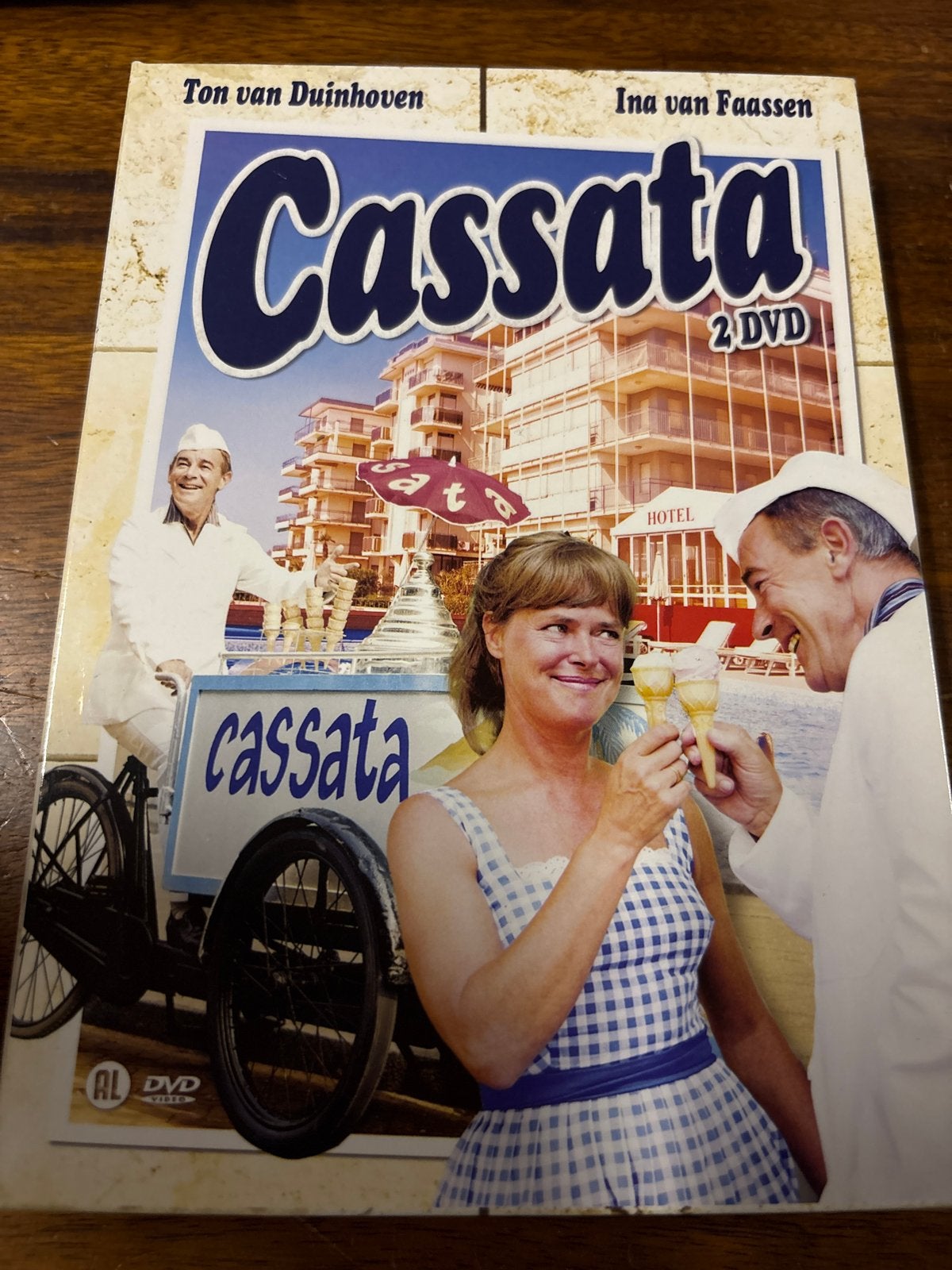 Cassata 2 DVD - Ton van Duinhoven & Ina van Faassen, Cd's en Dvd's, Alle leeftijden, Nederlands, Zo goed als nieuw, Komedie