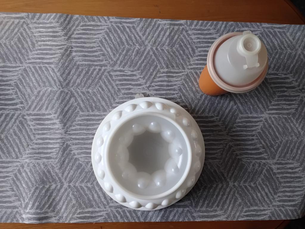 Tupperware puddingvorm en schenkbeker voor beslag, Ophalen, Gebruikt, Oranje, Bak of Kom