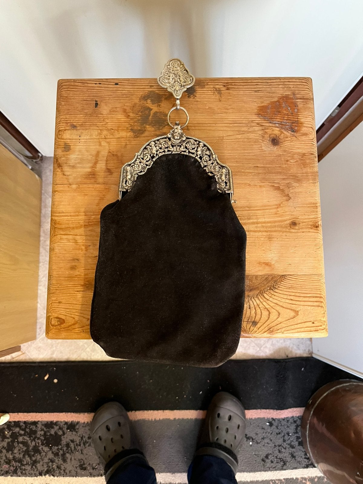 Antieke tas met zilveren beugel en tashaak, Antiek en Kunst, Ophalen of Verzenden, Zilver